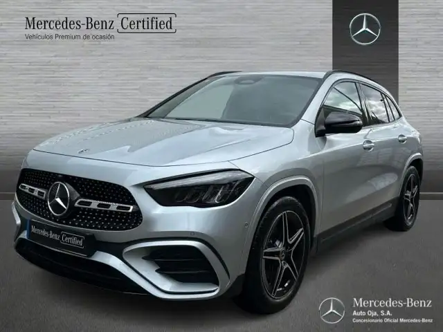 Mercedes-Benz GLA 200 200[0-805+0-055]