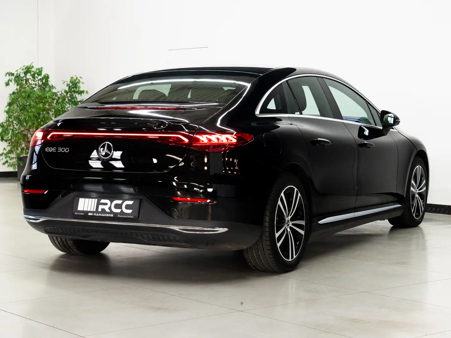 Mercedes-Benz EQE 300 Premium-Pack Achterassturing Trekhaak 360°camera Noir - 2