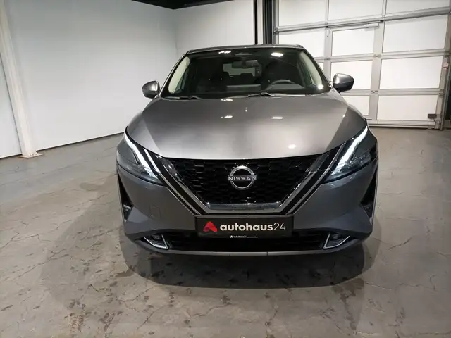 Nissan Qashqai view 2