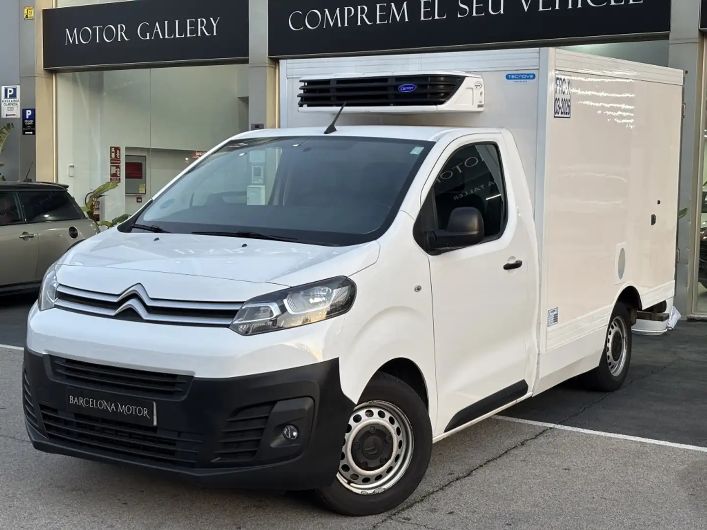 Citroen Jumpy Fg. Isotermo BlueHDI Talla M 120 Weiß - 2