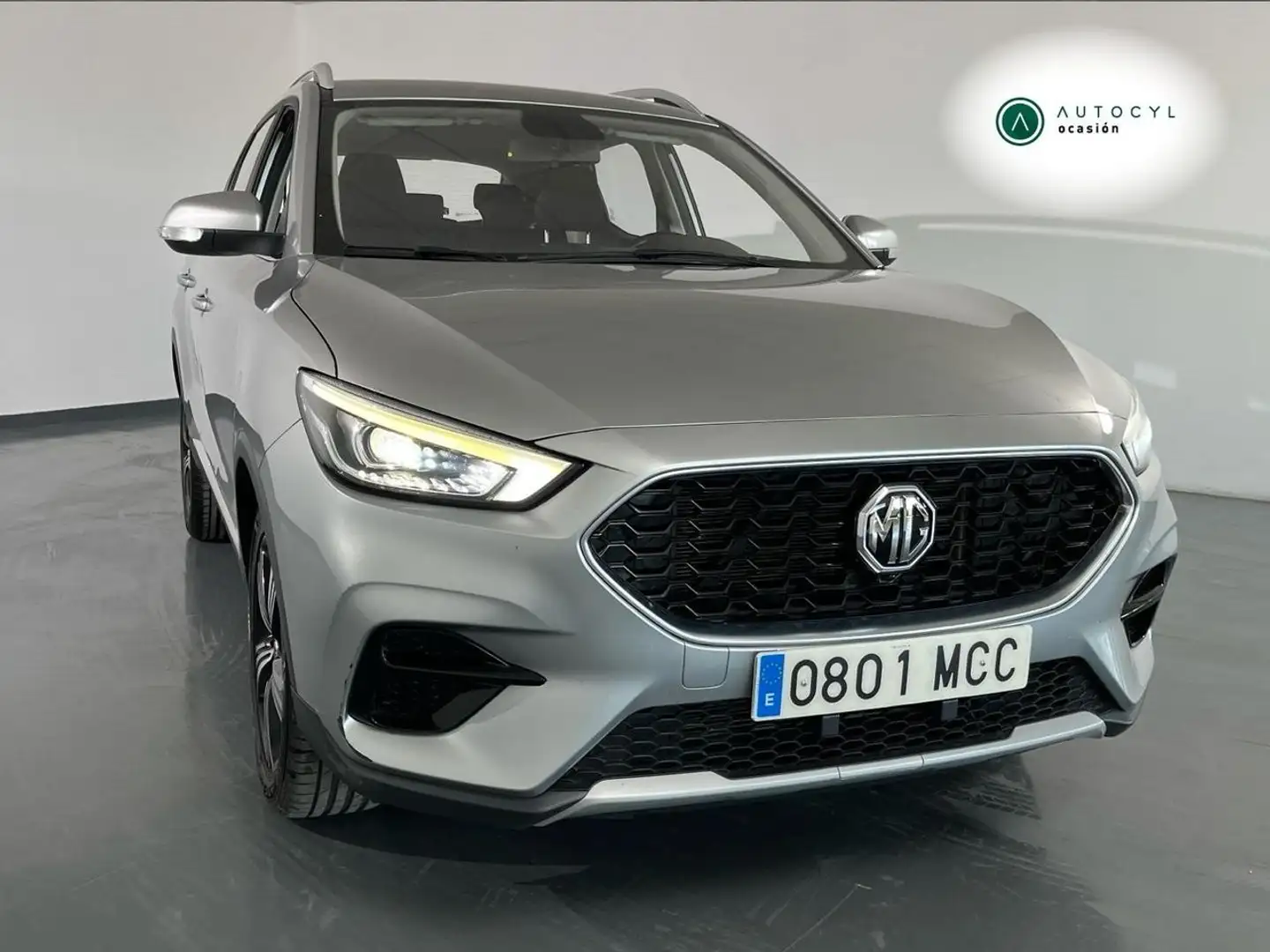MG ZS 1.5 Comfort Gris - 1