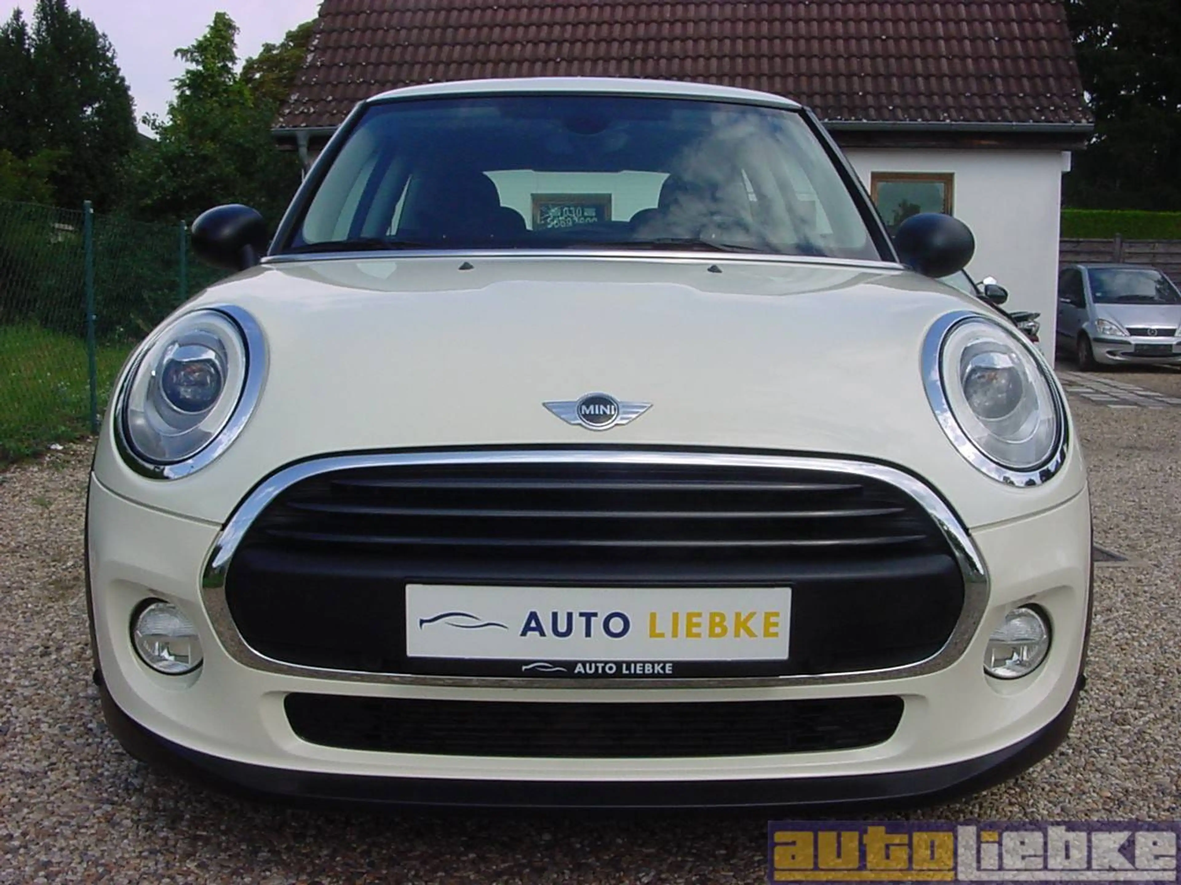 MINI One METROPOLITAN LED,NAVI,KLIMAAUT,BT,PARK-ASS — photo 4