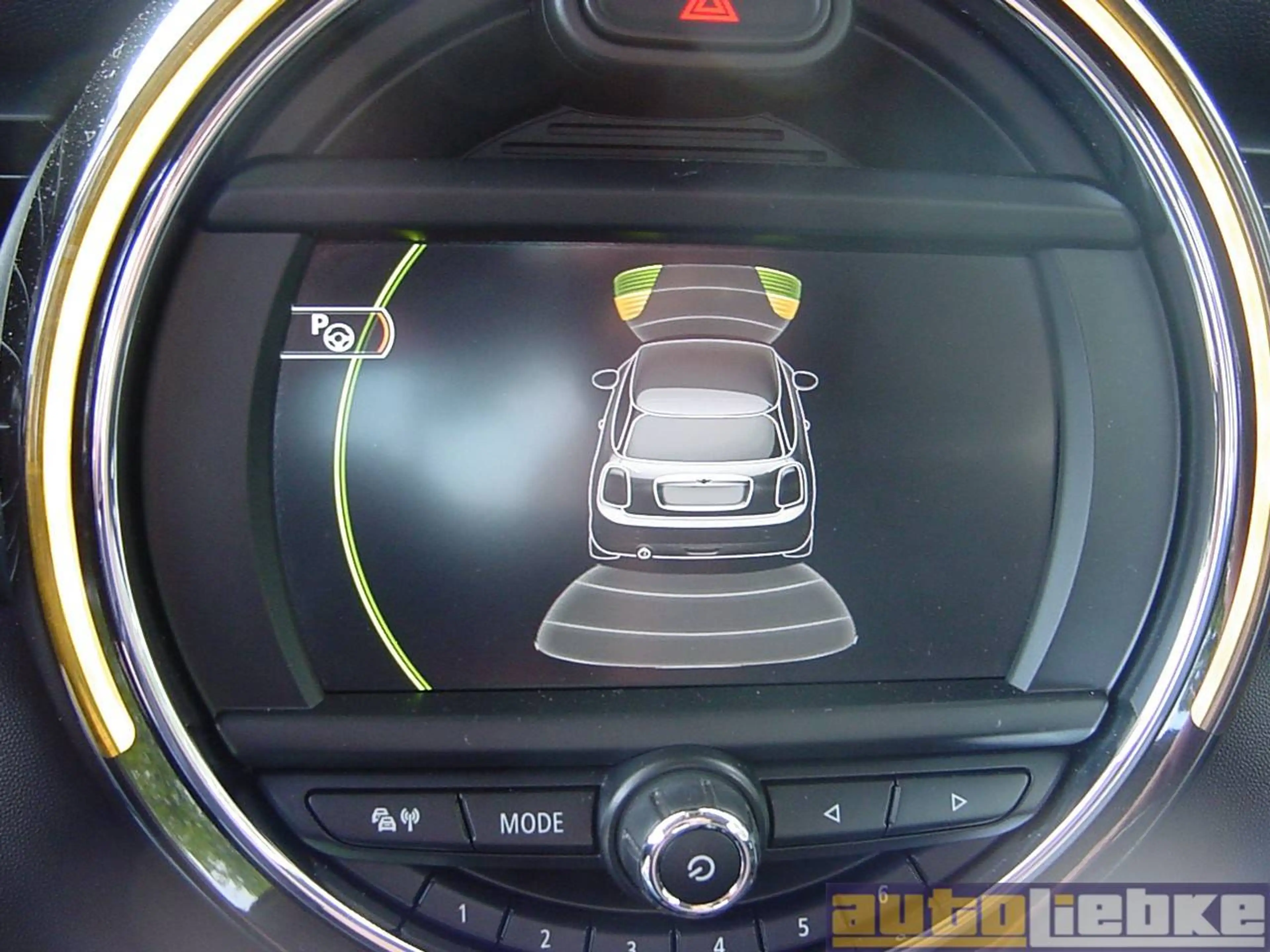MINI One METROPOLITAN LED,NAVI,KLIMAAUT,BT,PARK-ASS — photo 15