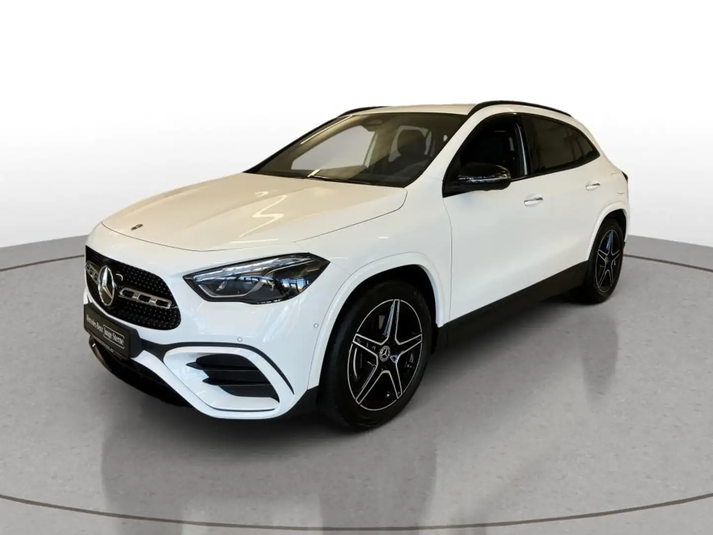 Mercedes-Benz GLA 200 EDITION AMG-Line+Night+AHK+DISTR+KEYLESS Weiß - 2