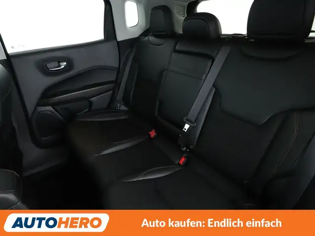 Jeep Compass view 14
