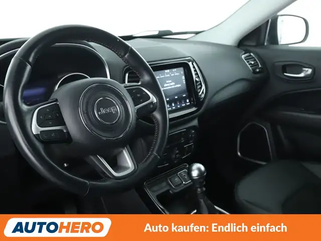Jeep Compass view 11