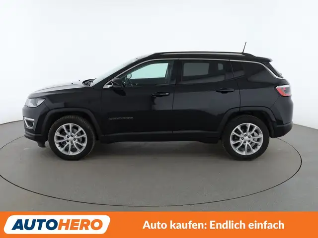 Jeep Compass view 3