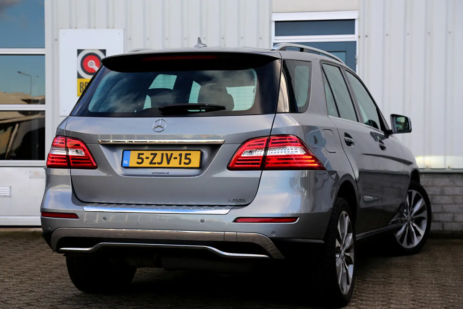 Mercedes-Benz ML 250 M-klasse BlueTEC 4Matic Aut.*Euro 6*NL-Auto*Perfec Grijs - 2