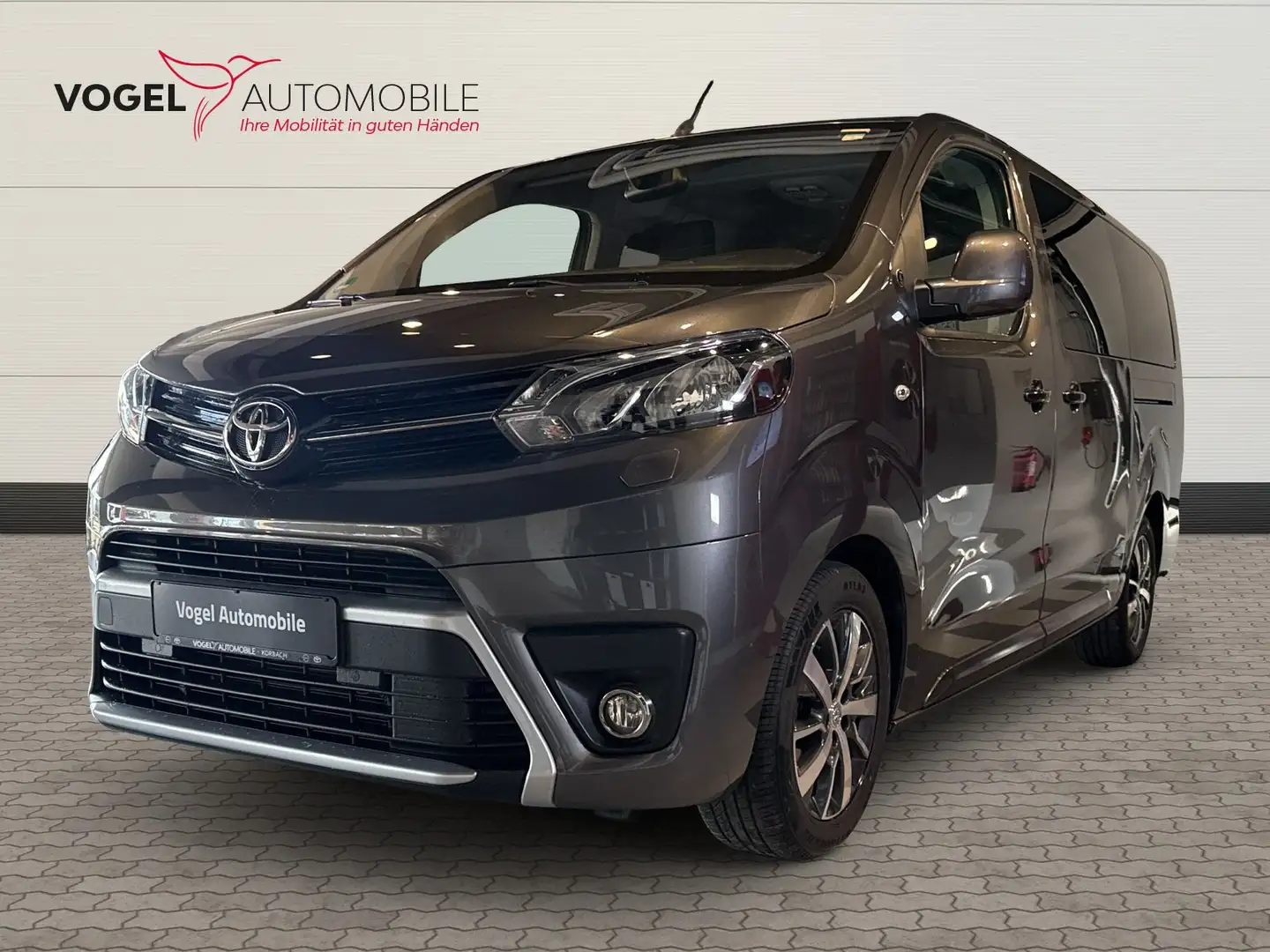 Toyota Proace Verso 2.0 D-4D L2 Team D Gris - 1