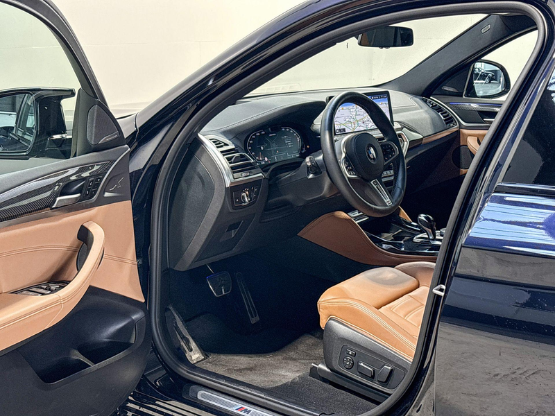 BMW X4 M40i High Executive — photo 11