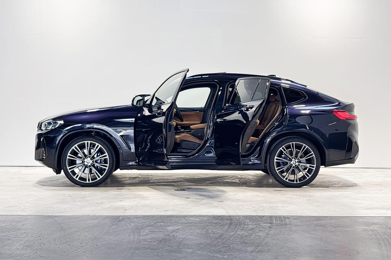 BMW X4 M40i High Executive — photo 4