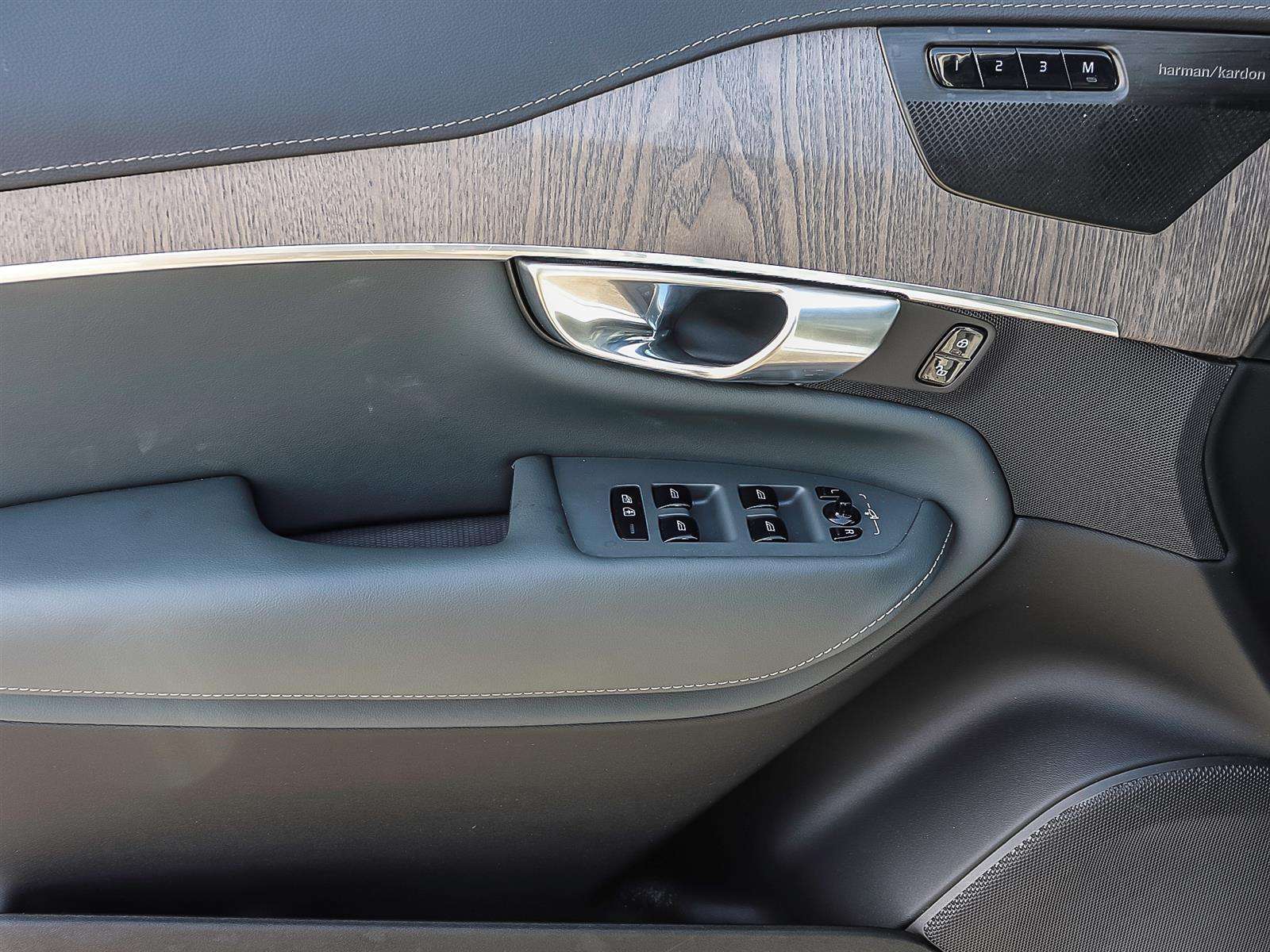 2024 Volvo XC90 ULTIMATE BRIGHT THEME thumb 8