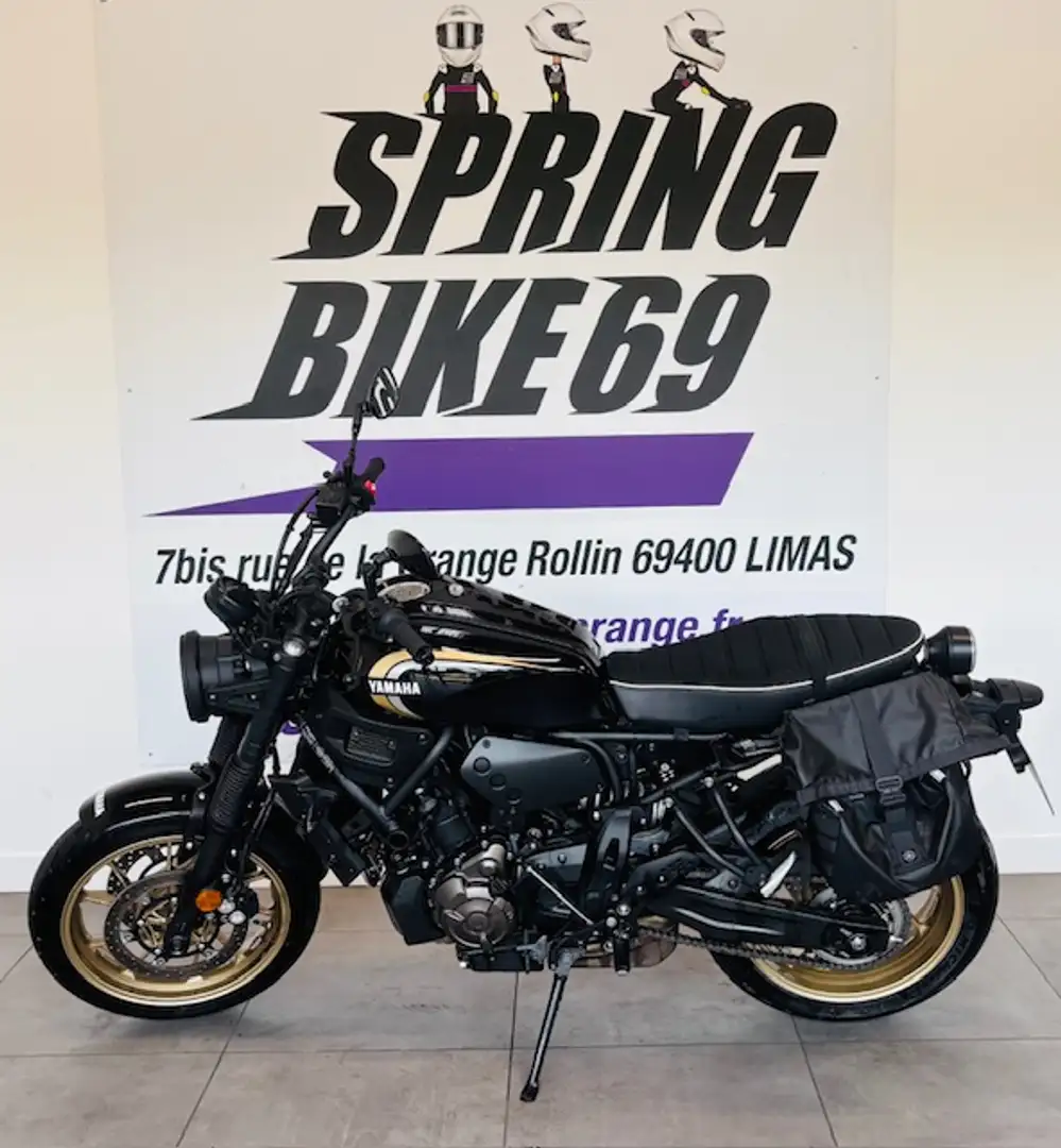 Yamaha XSR 700 Noir - 1