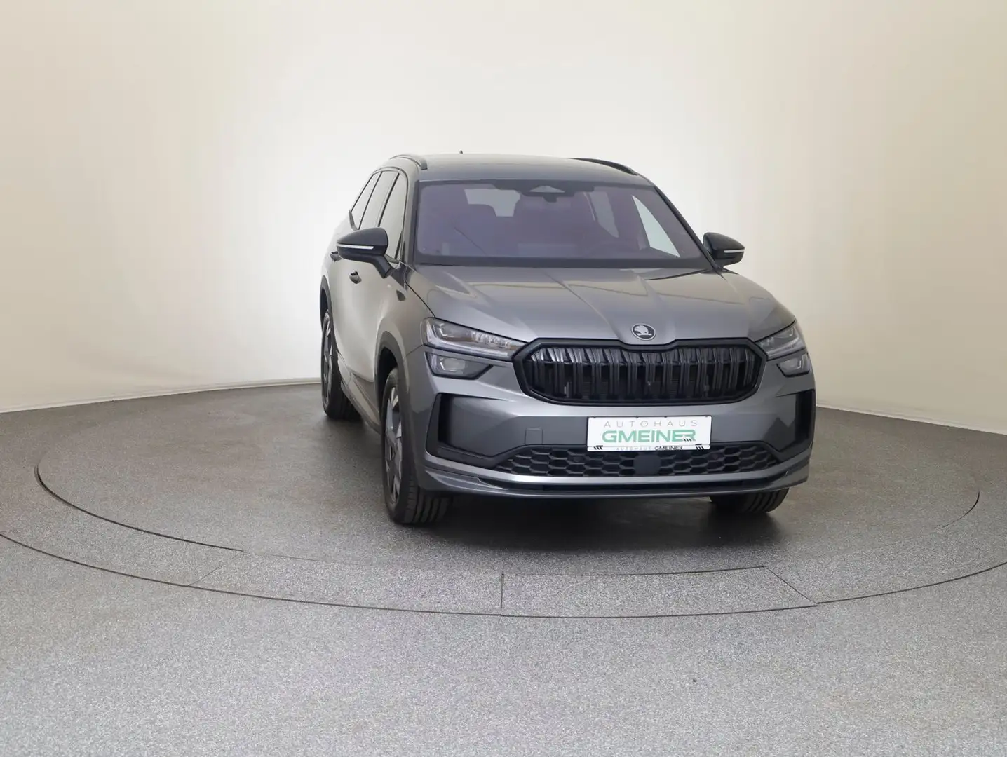 Skoda Kodiaq 4x4 Sportline TDI DSG Grau - 2