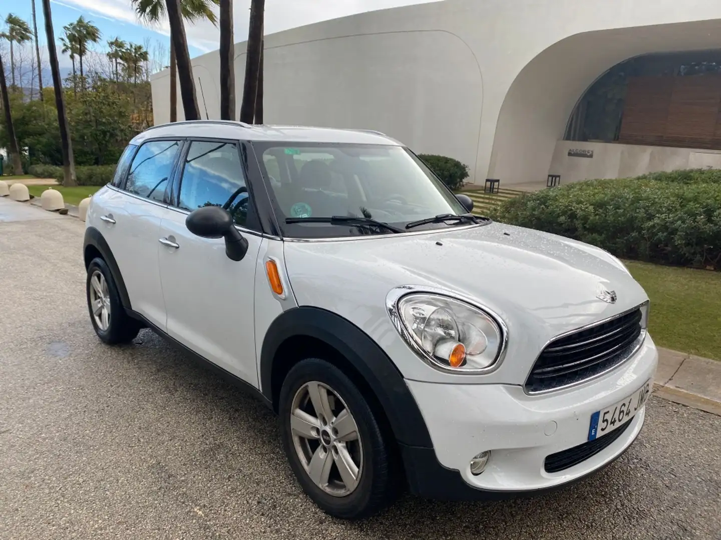 MINI One Countryman D Beyaz - 2