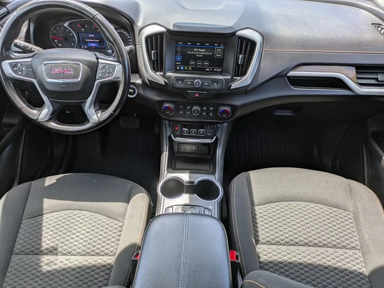 GMC Terrain снимка GMC Terrain