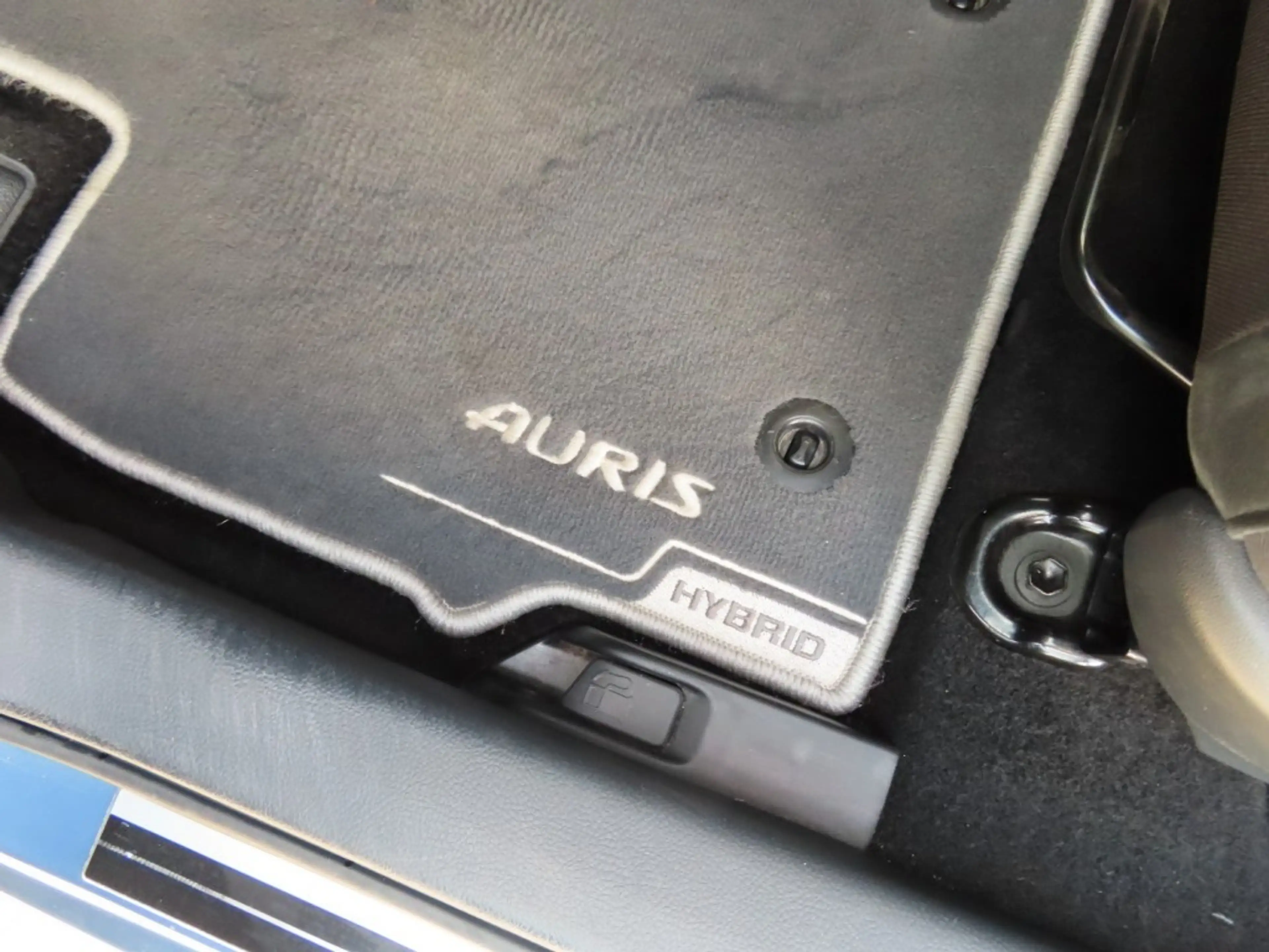 Toyota Auris 1.8 Hybrid Black Edition Ecc Acc Camera Trekhaak 2 — photo 18