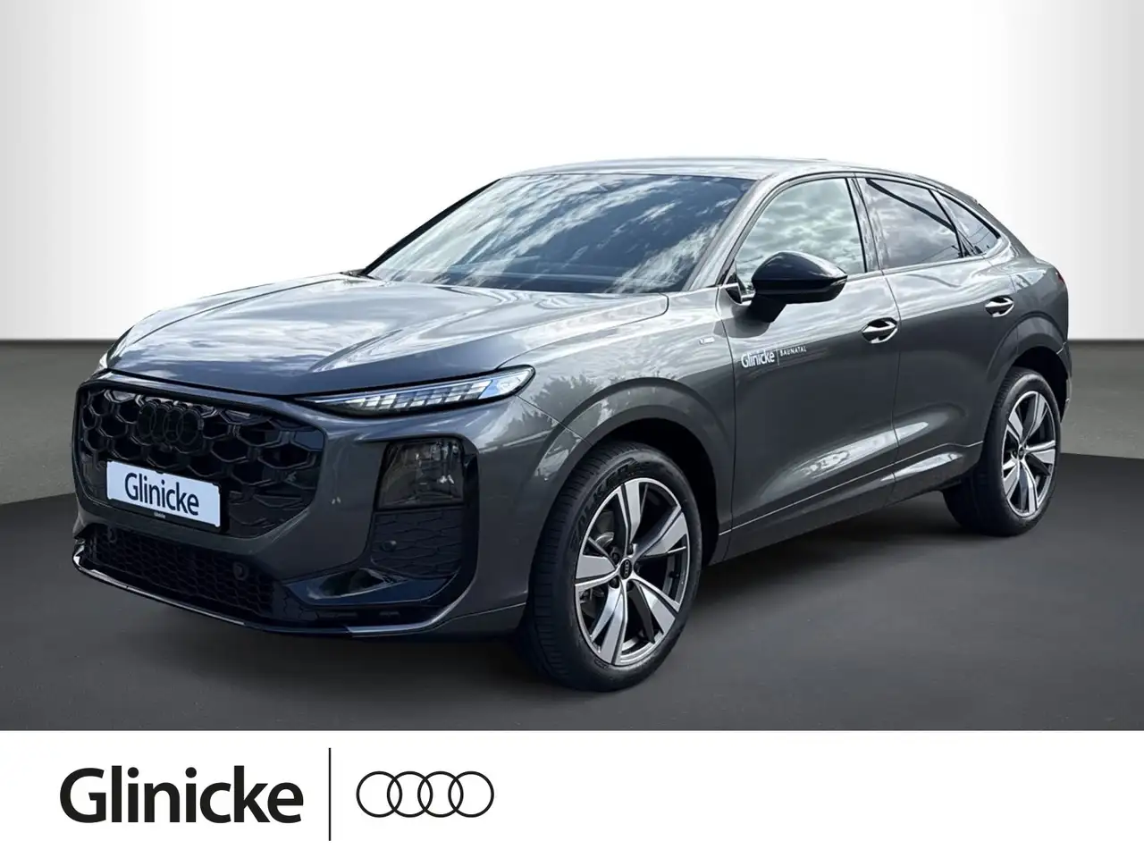 Audi Q3, фото 1
