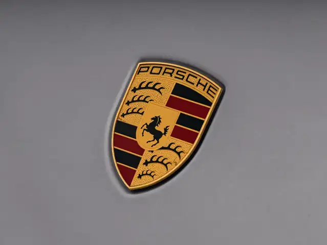 Porsche Macan view 10