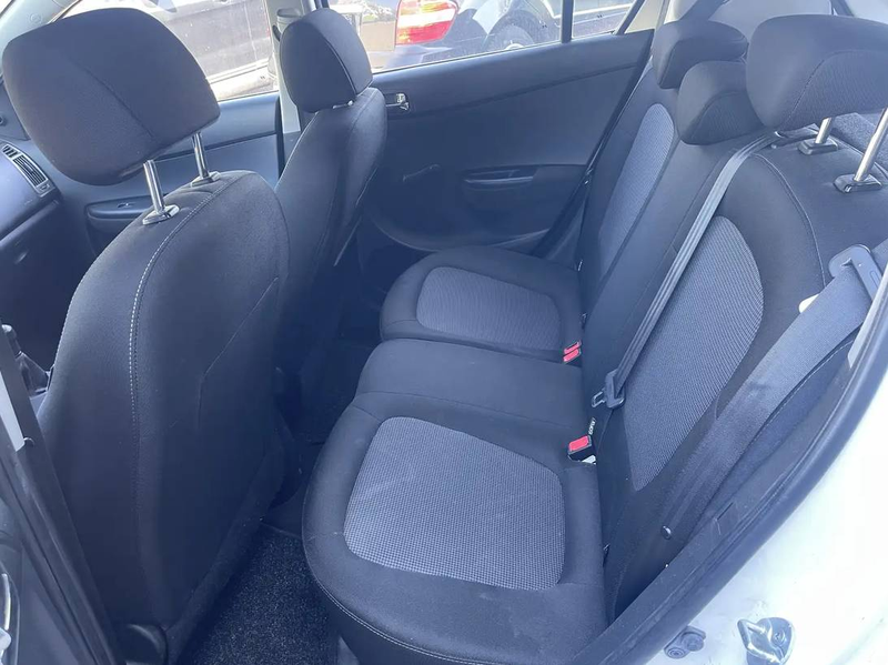 Hyundai i20 i20 1.2 5 Star Edition — photo 11