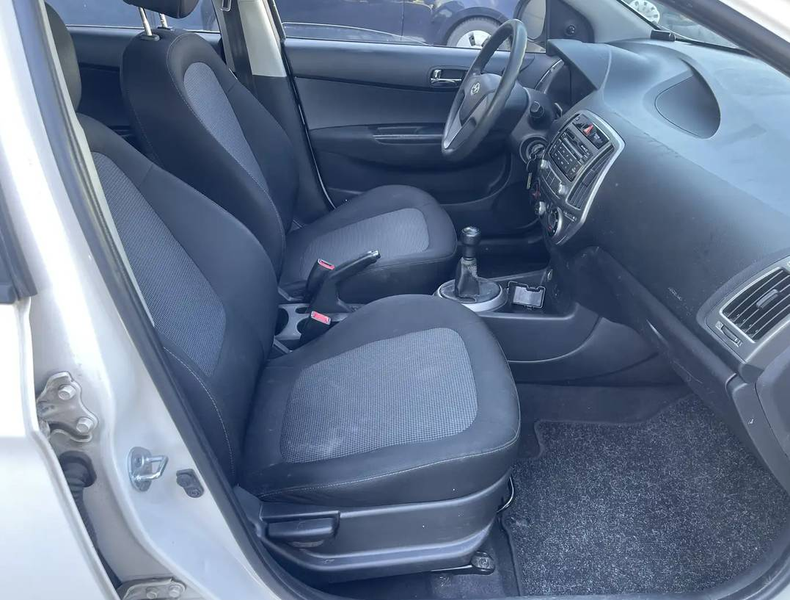 Hyundai i20 i20 1.2 5 Star Edition — photo 9