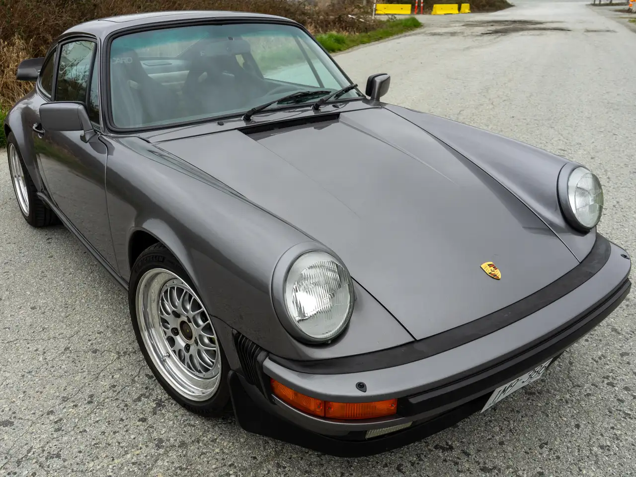 Porsche 911 снимка Porsche 911