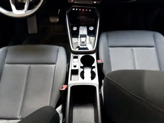 Audi A3 view 14