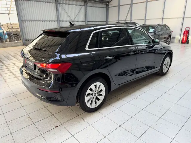 Audi A3 view 5