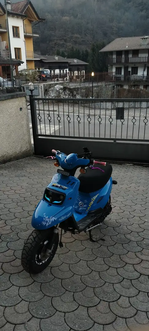 MBK Booster Azul - 1