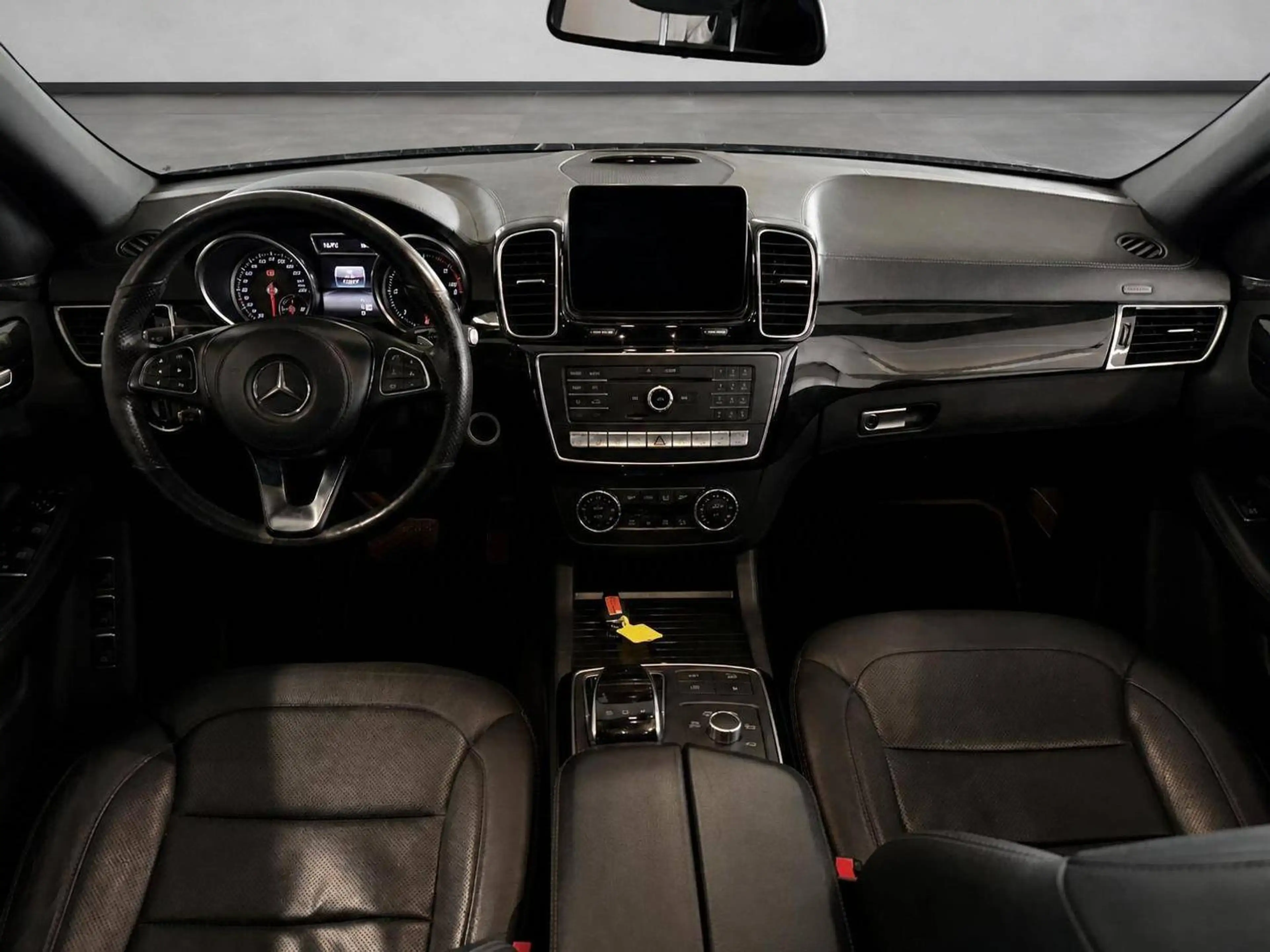 Mercedes-Benz GLS 350 d 4Matic//H&K//Memory//Pano//AHK — photo 12