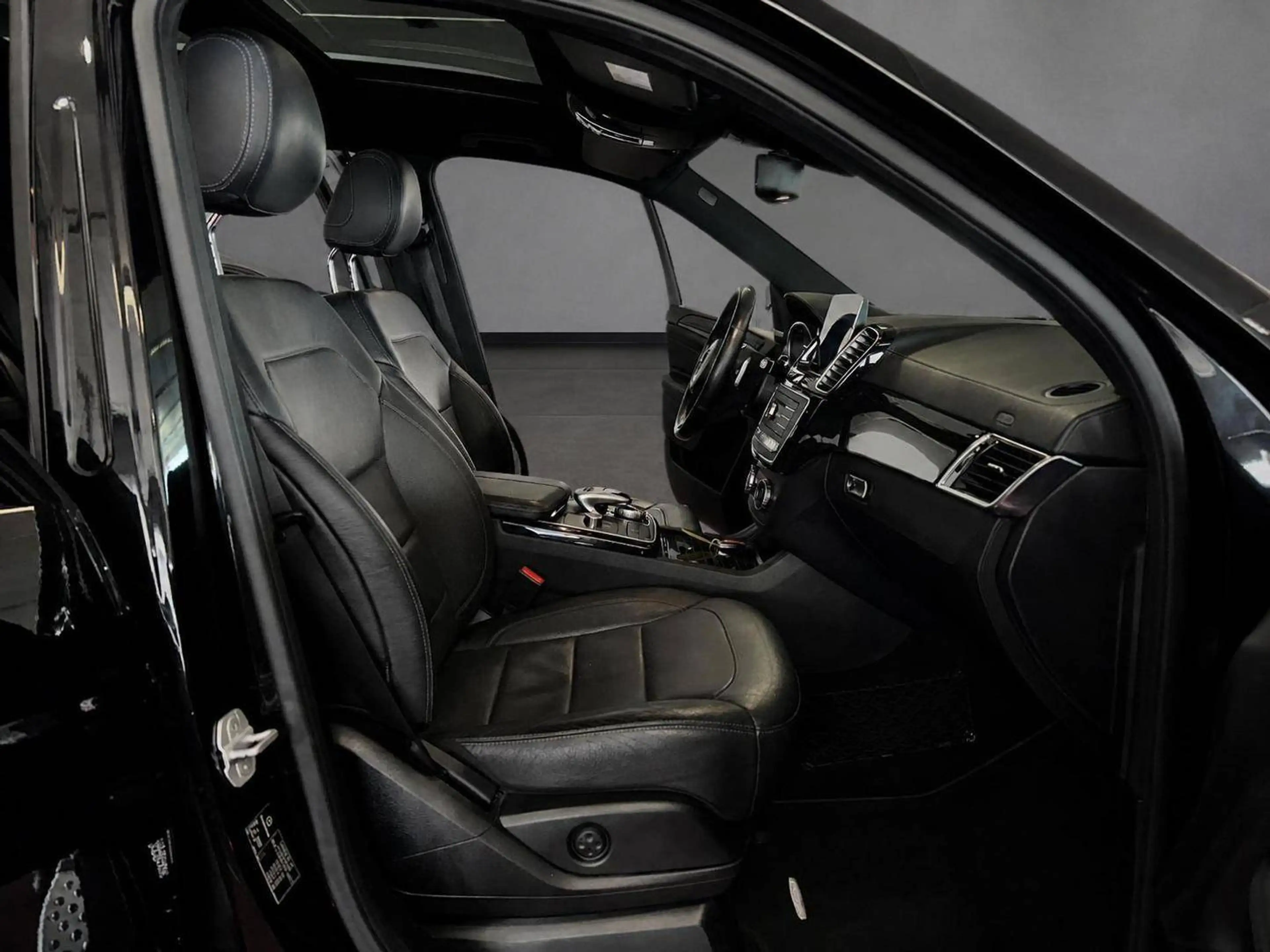 Mercedes-Benz GLS 350 d 4Matic//H&K//Memory//Pano//AHK — photo 13