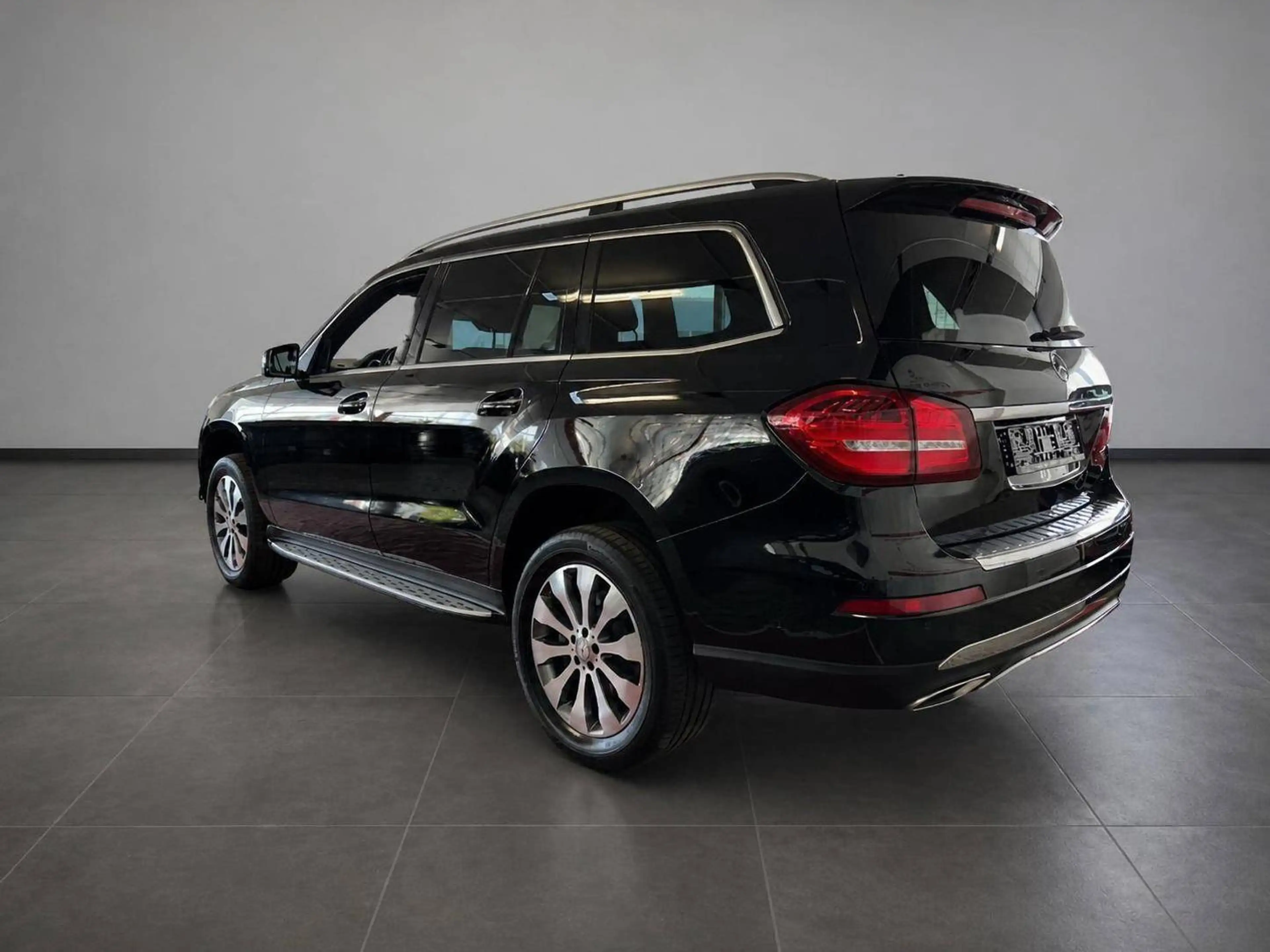 Mercedes-Benz GLS 350 d 4Matic//H&K//Memory//Pano//AHK — photo 5
