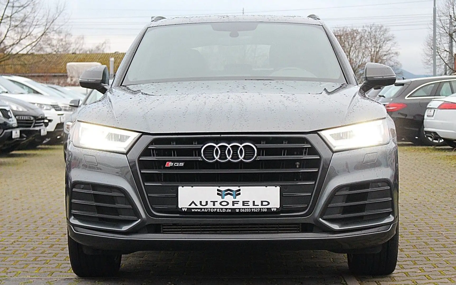 Audi SQ5 3.0 TFSI quattro/PANO/LEDER/NAVI/XENON/RCAM/ Grau - 2
