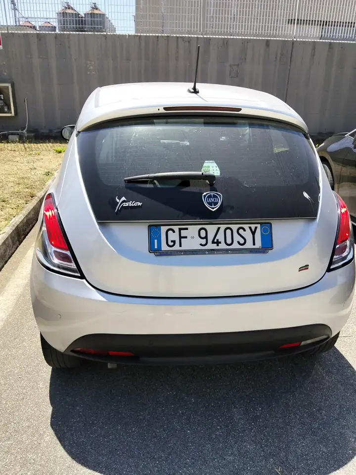 Lancia Ypsilon 2021