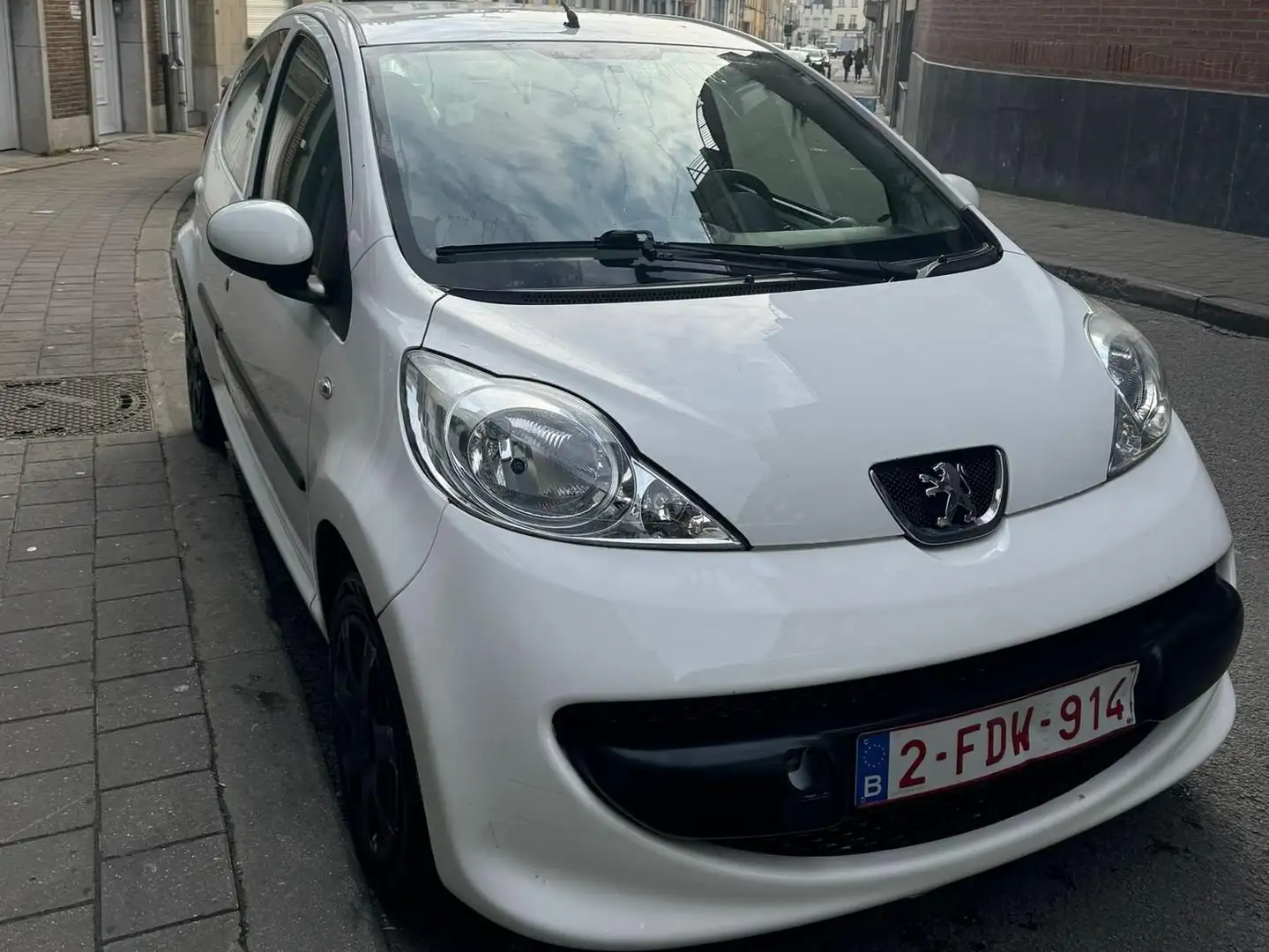 Peugeot 107 107 1.0i 12v Urban - 1