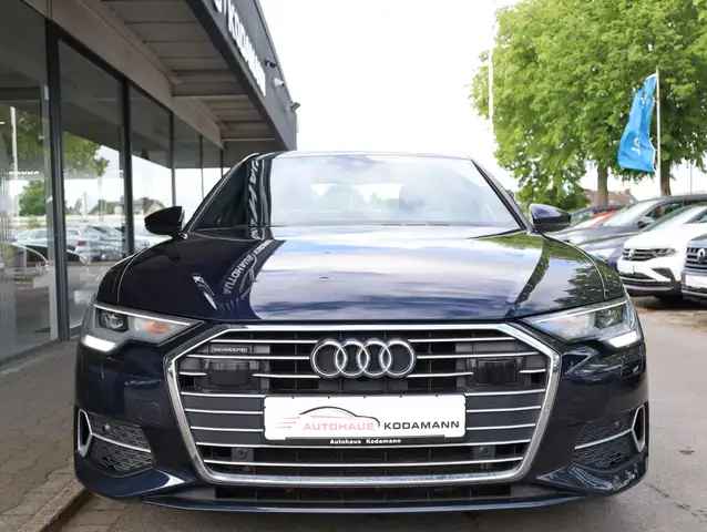 Audi A6 view 4