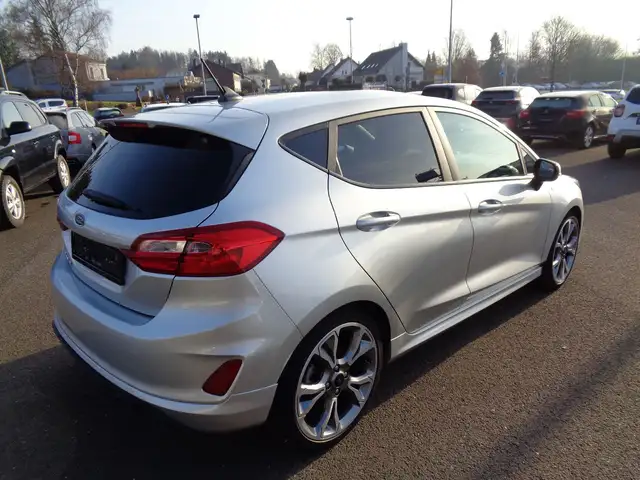 Ford Fiesta view 4