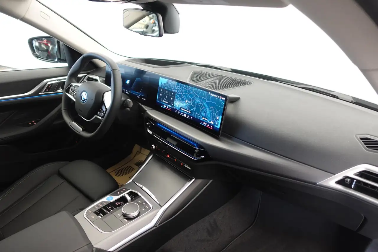 BMW i4 2026