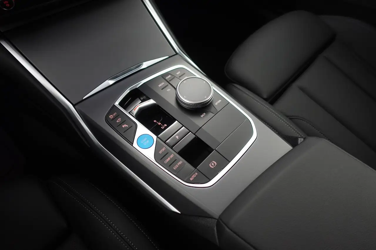 BMW i4 2026 — фото 13