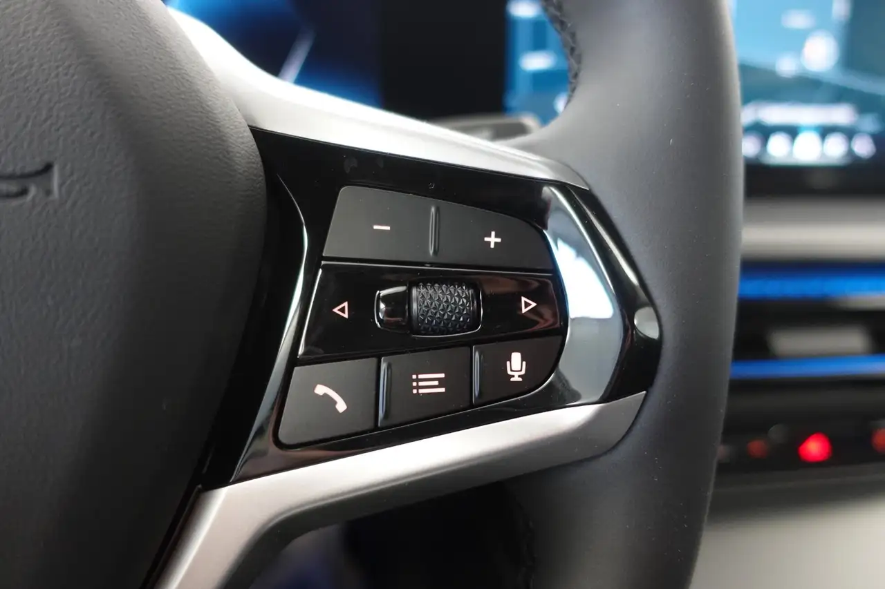 BMW i4 2026 — фото 12