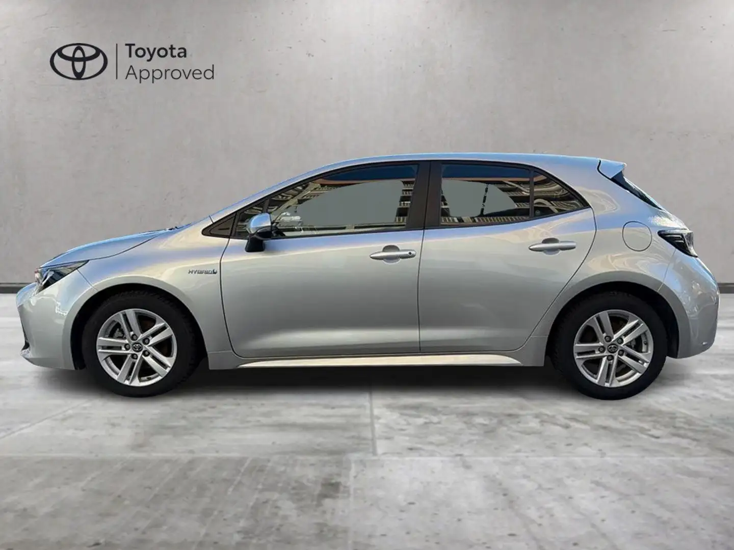 Toyota Corolla Corolla 1.8h Active cvt - 2