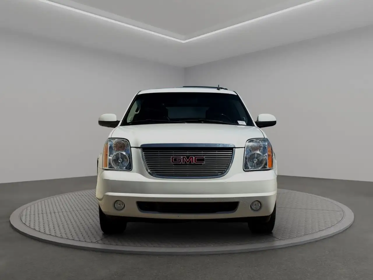 GMC Yukon снимка GMC Yukon