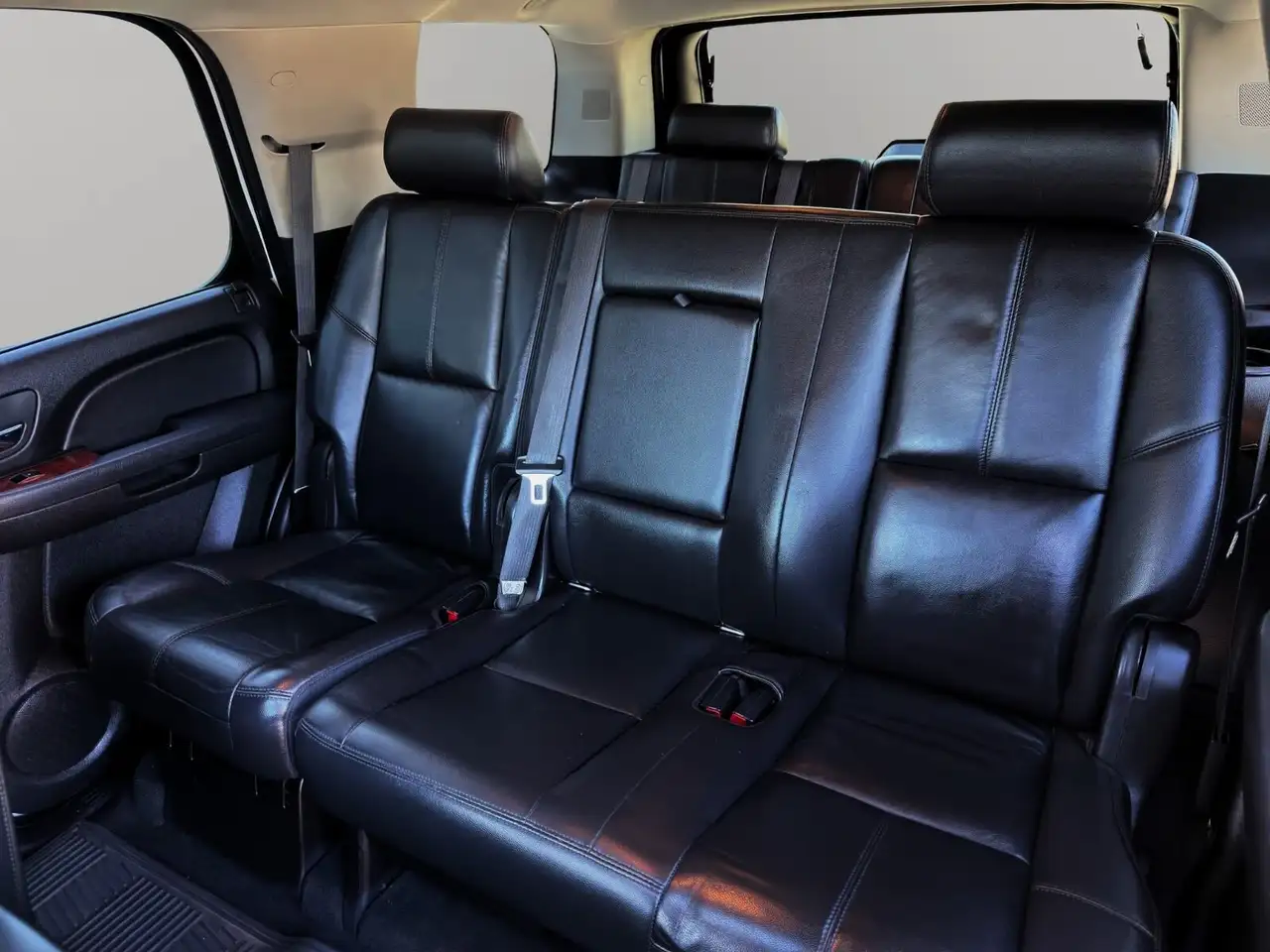 GMC Yukon снимка GMC Yukon