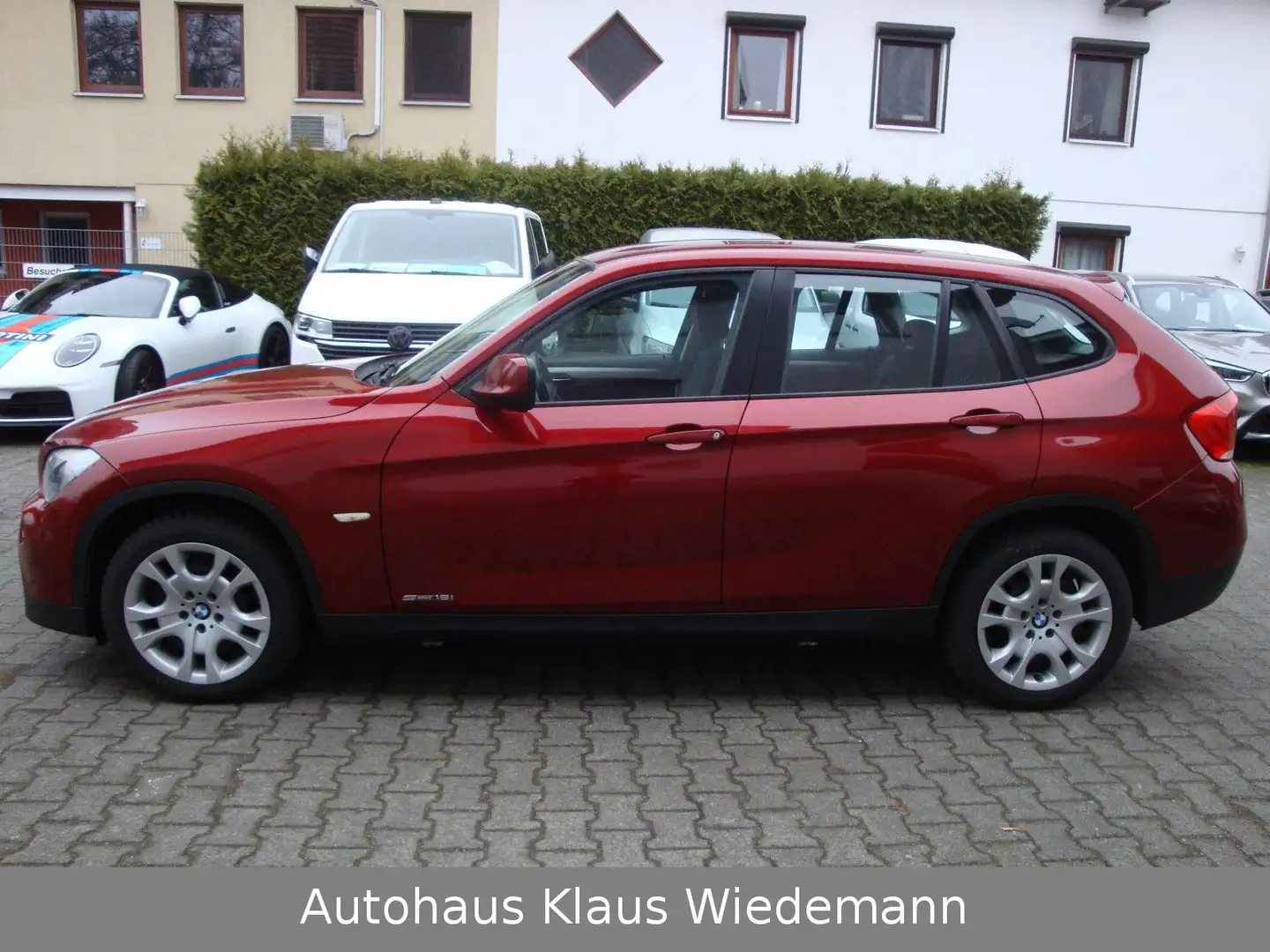 BMW X1 xDrive18i Aut.- 3.Hd./49 TKM Rot - 2