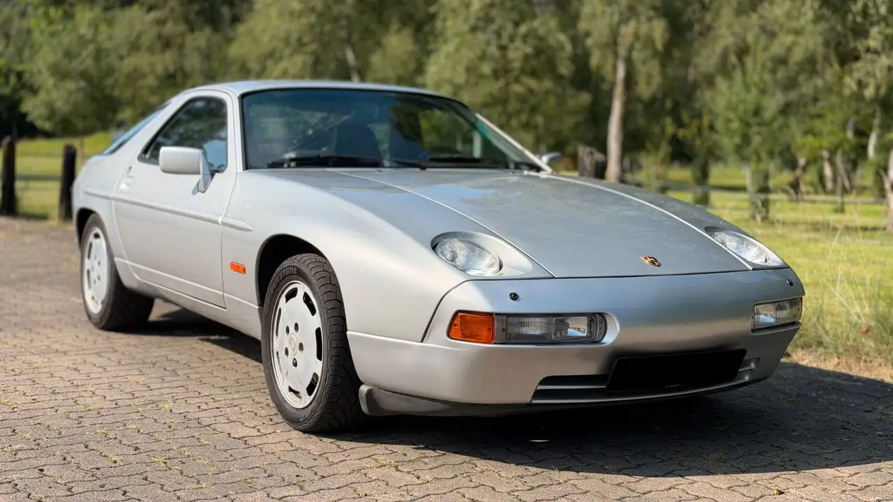 Porsche 928 S4, foto 3