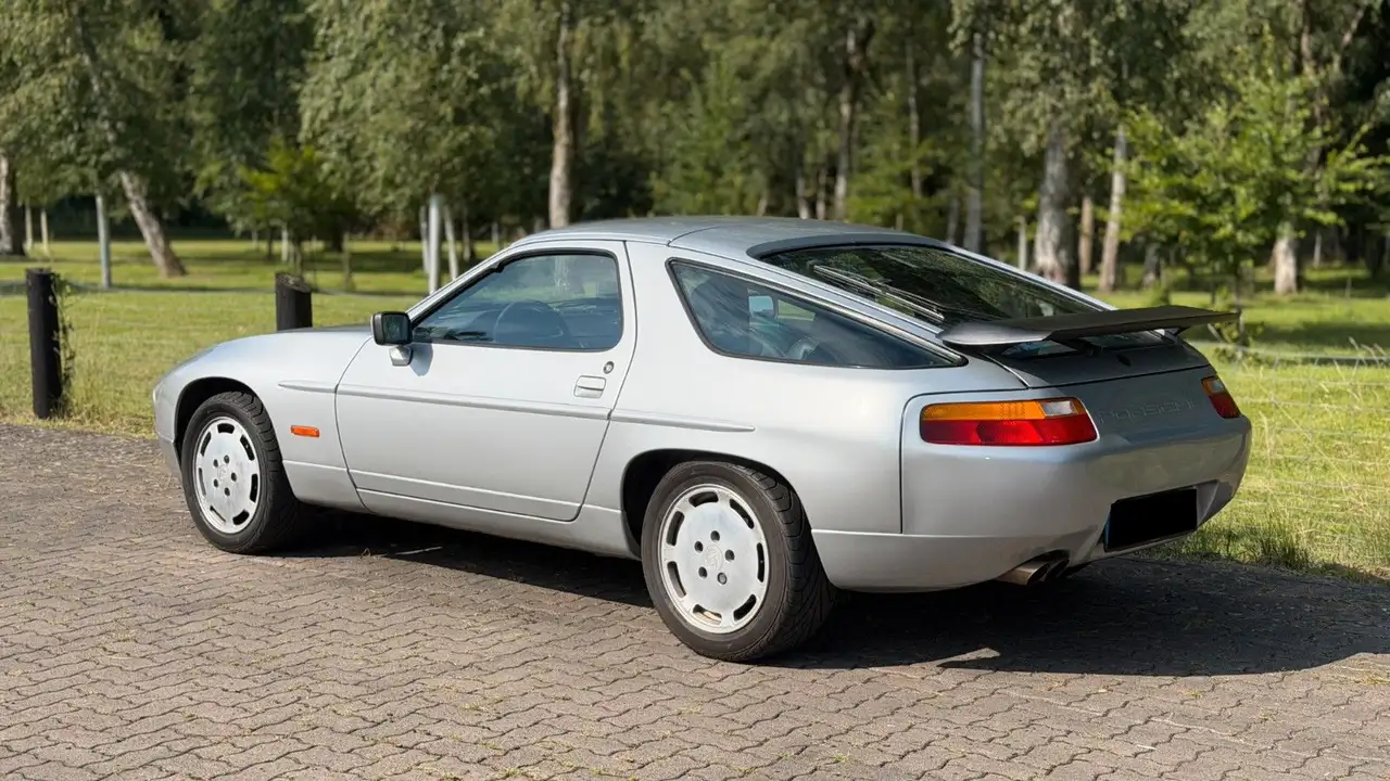 Porsche 928 S4, foto 10
