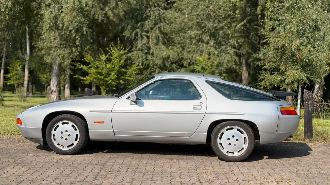 Porsche 928 S4, foto 5