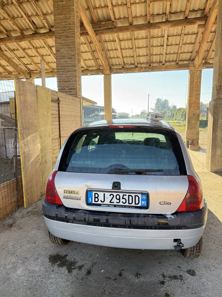 Renault Clio 1.2 Campus, foto 2