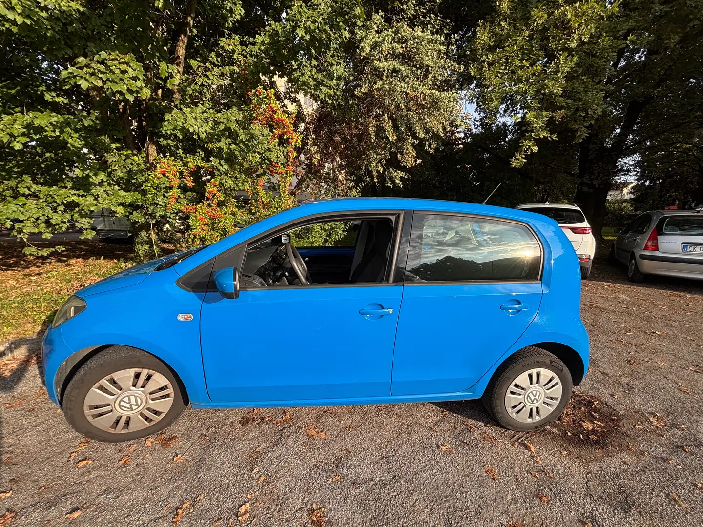 Volkswagen up! up! 5p 1.0 Move up! 60cv asg Blauw - 2