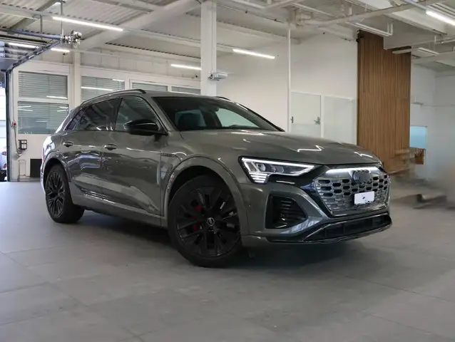 Audi Q8 e-tron 55 S line edition quattro PREZZO REALE